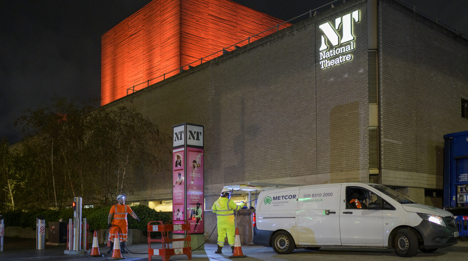 Metcor servicing National Theatre